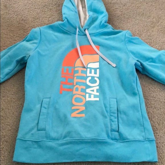 North Face Hoodie. - Picture 2 of 6
